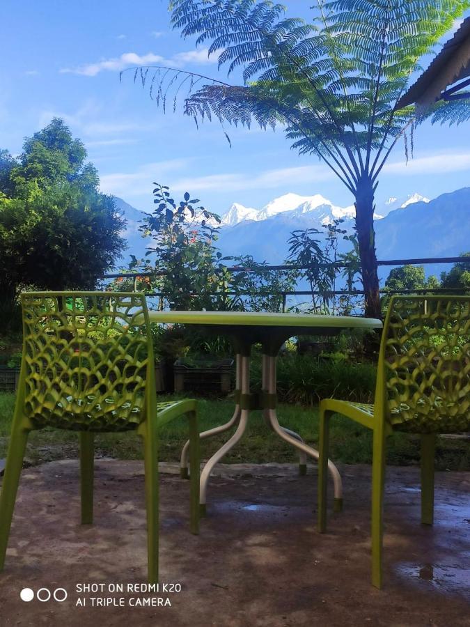 Ifseen Villa Pelling Exterior photo